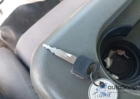 2004 Ford F-350 Lariat/Xl/Xlt z USA, uszkodzony, nr VIN 1FTSW31P14EC81125